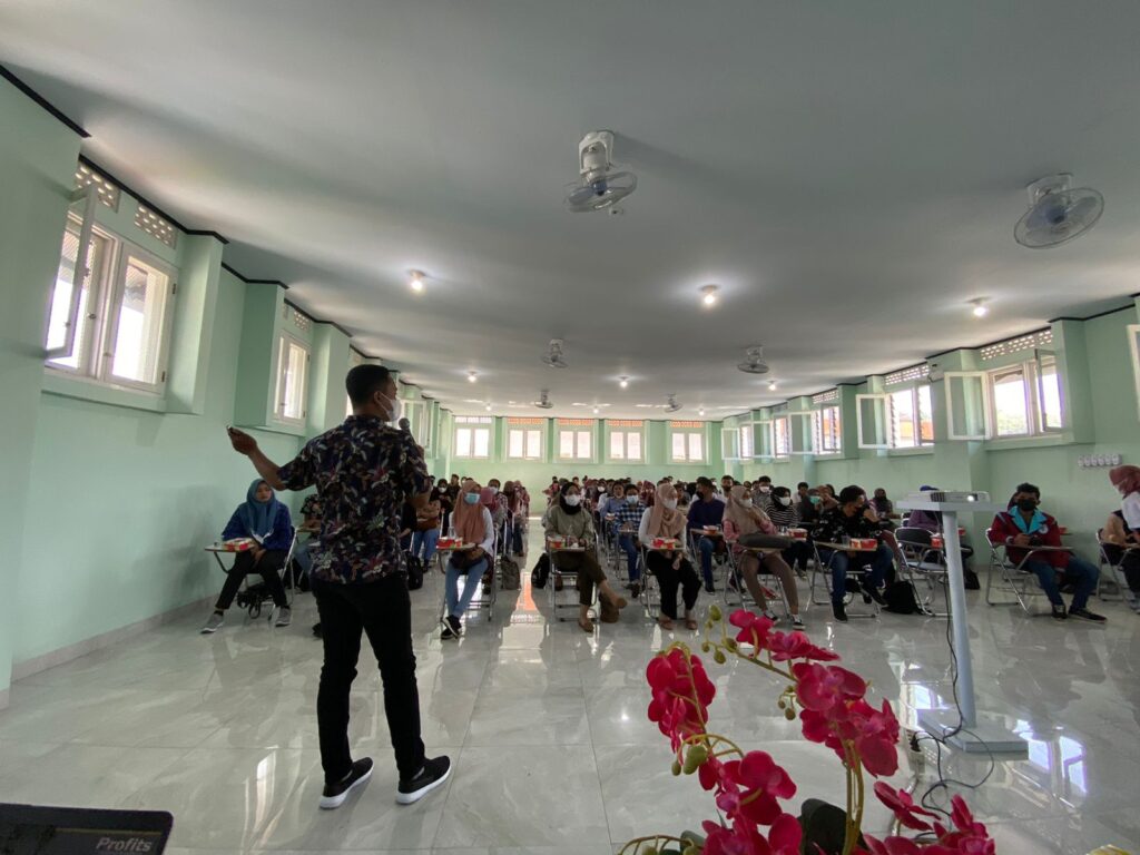 Kegiatan Pelatihan Sekolah Pasar Modal oleh BEI & PT. Pintraco Sekuritas