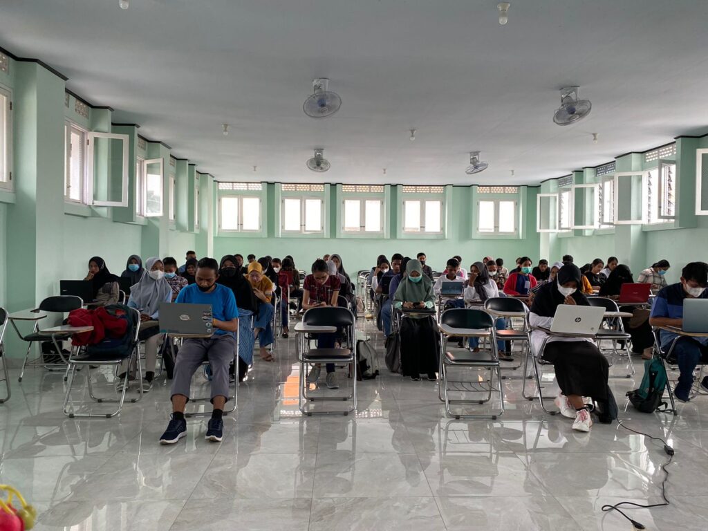 Kegiatan Seminar Computer science Education: Programming In blocks